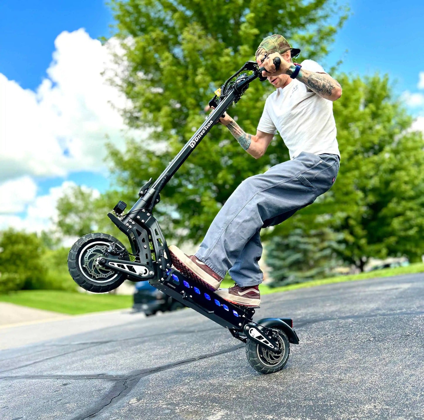 Dual Motor 43mph 70kmh Double Absorber Brake Powerful Off-road Adult Double Motor Big 52V 10inch Tires Electric Scooter