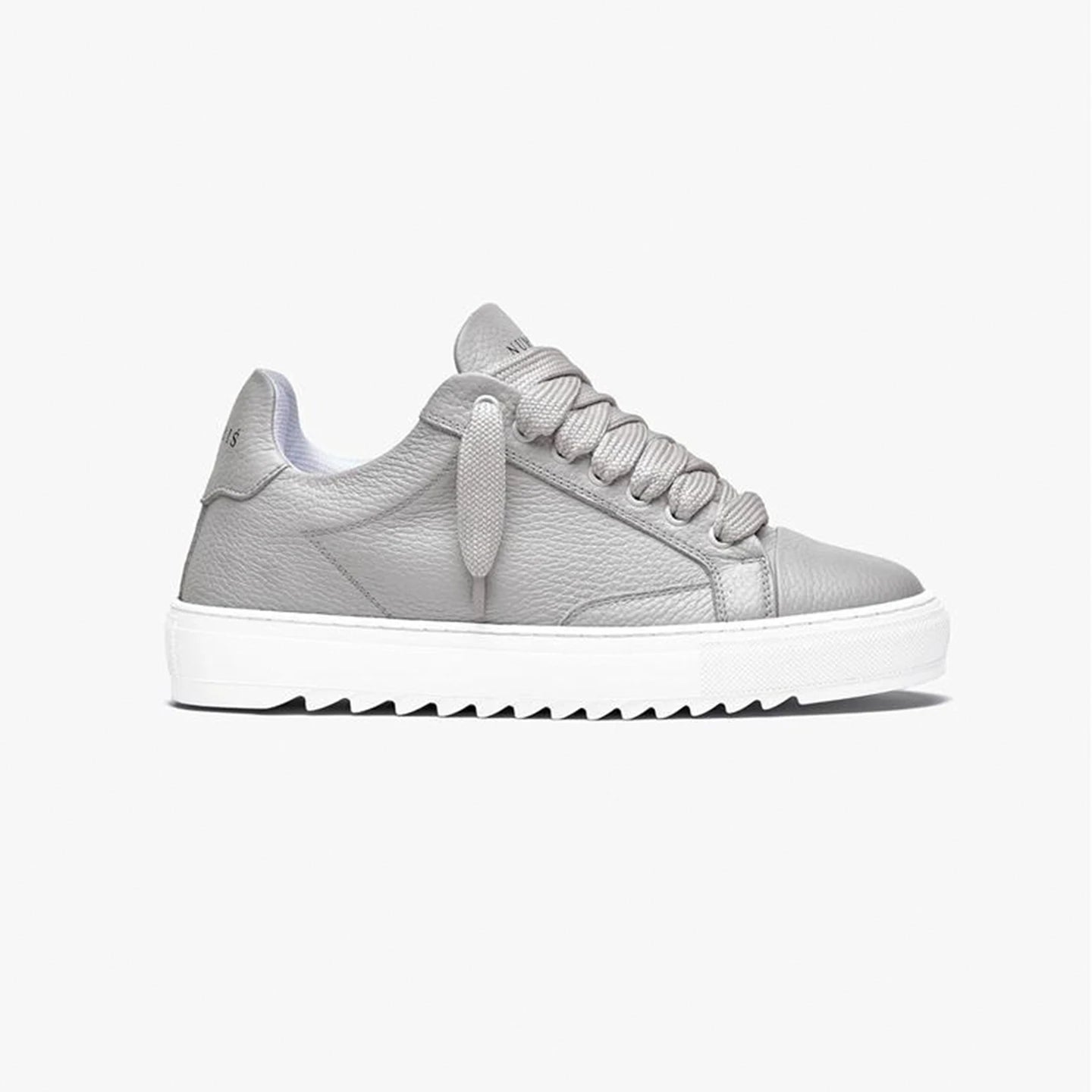 Faionable Low-Top Numeris Sneakers Heightening Casual Sports White Board oes for Couples Lightweight Rubber Outsole